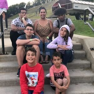 Meet your Posher, Leslie